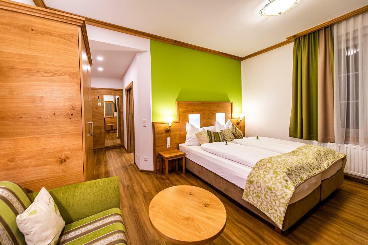 Landhotel Timmerer Moderbrugg Bagian luar foto