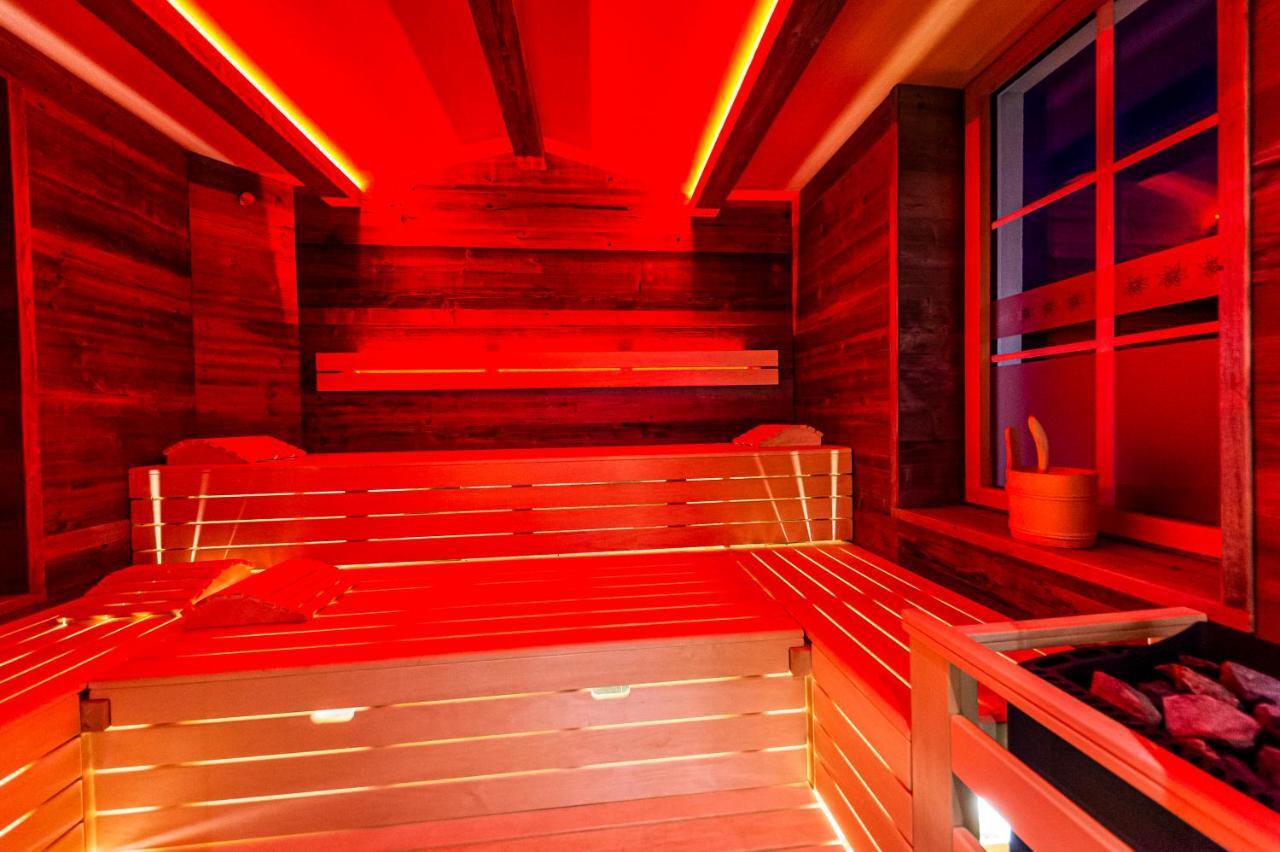 Landhotel Timmerer Moderbrugg Bagian luar foto