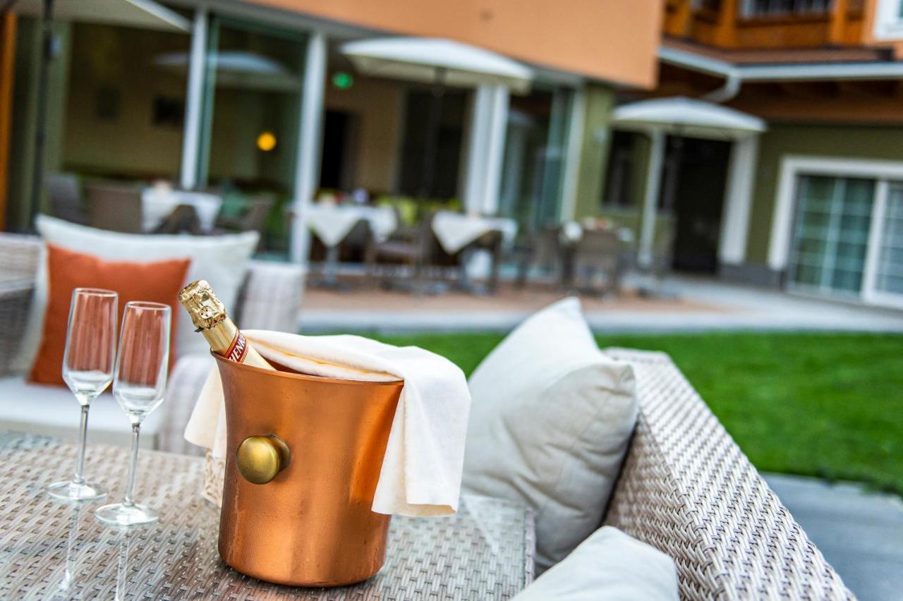 Landhotel Timmerer Moderbrugg Bagian luar foto