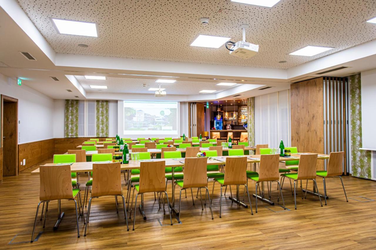 Landhotel Timmerer Moderbrugg Bagian luar foto