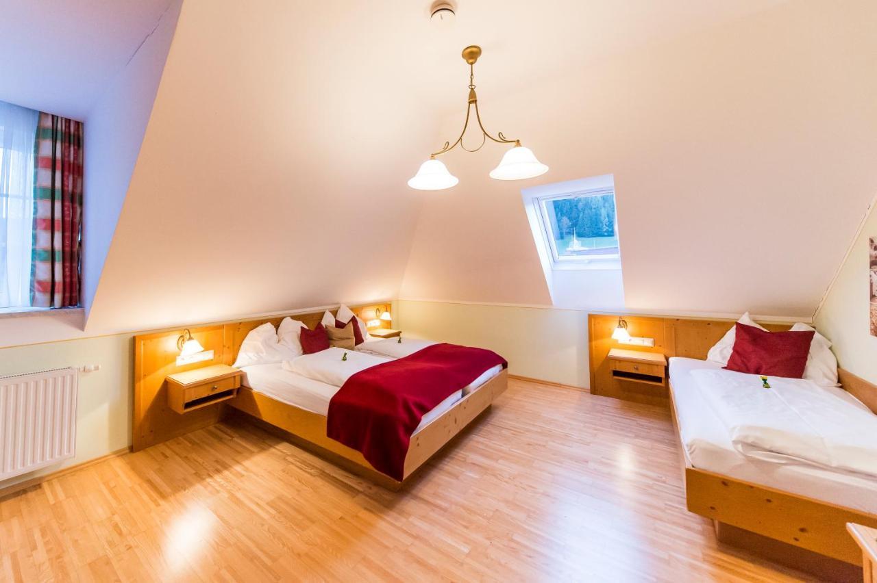 Landhotel Timmerer Moderbrugg Bagian luar foto